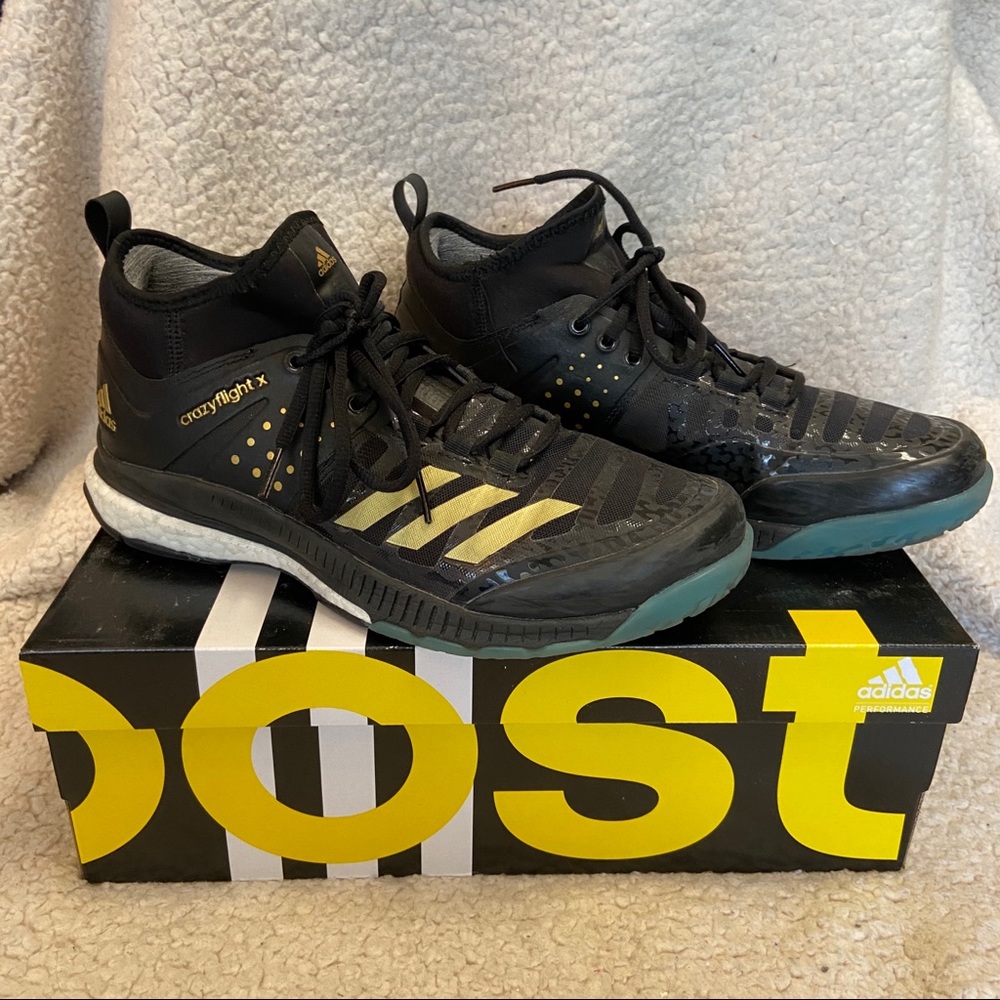 Men’s 8 Adidas Boost Crazyflight x Mid Volleyball - Picture 3 of 11